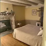 Сasa de vacaciones Family House With Pool On The Aubrac Montpeyroux (Aveyron)