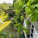 Family House With Pool On The Aubrac *