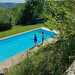 Family House With Pool On The Aubrac Сasa de vacaciones *