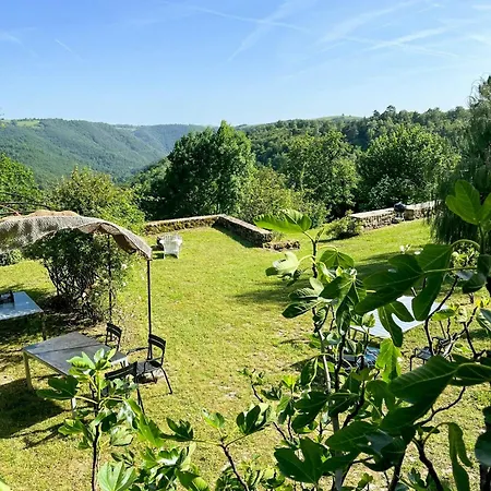 Family House With Pool On The Aubrac Prázdninový dům