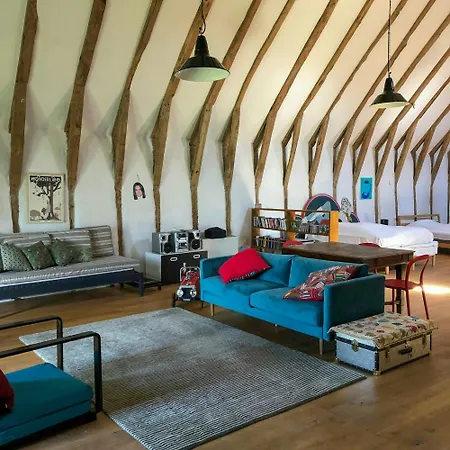 Сasa de vacaciones Family House With Pool On The Aubrac Montpeyroux (Aveyron)