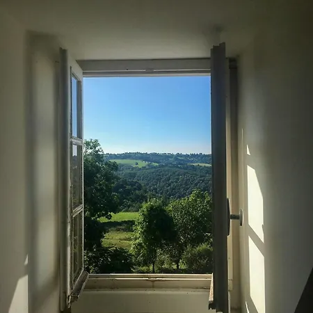 Family House With Pool On The Aubrac Montpeyroux (Aveyron)