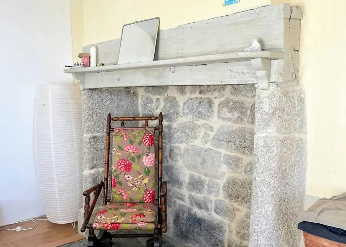 Сasa de vacaciones Family House With Pool On The Aubrac Montpeyroux (Aveyron)