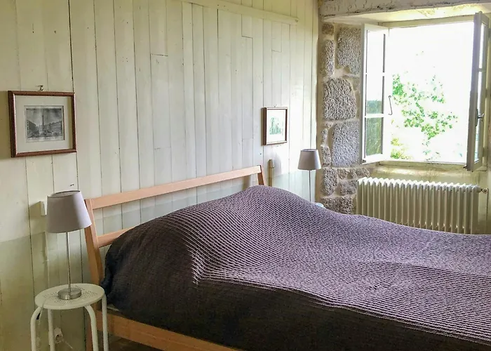 Family House With Pool On The Aubrac * Montpeyroux (Aveyron)