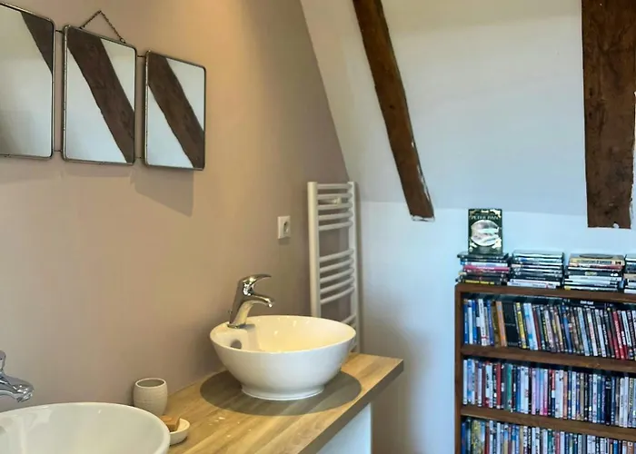 Family House With Pool On The Aubrac Сasa de vacaciones