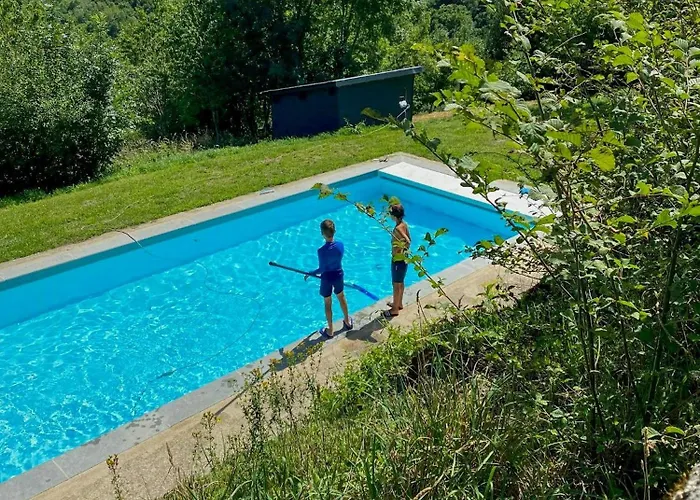 Family House With Pool On The Aubrac Сasa de vacaciones *