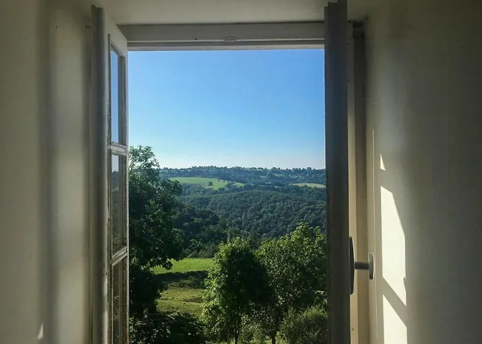 Family House With Pool On The Aubrac Montpeyroux (Aveyron)